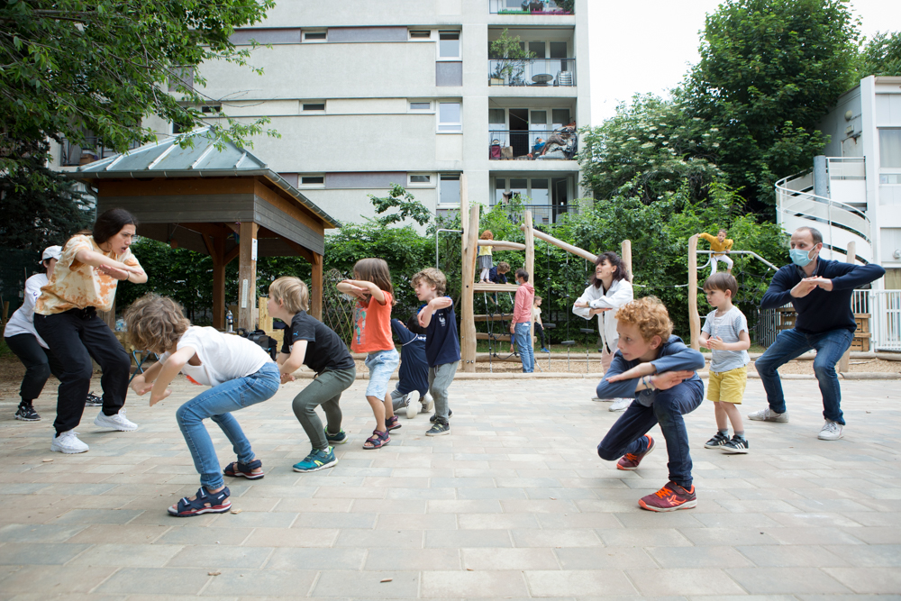 Cours Oasis FEDER enfants paris été animations activités jeux formations gestes premiers secours nature végétation travaux parc ouvert samedi